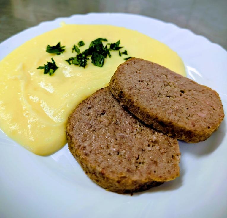 Sekaná s bramborovou kaší